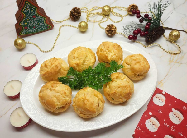 Куриные рулетики в беконе