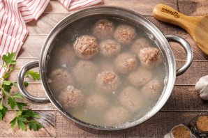 Фрикадельки для супа