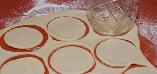 Ленивые вареники из творога классические Ленивые вареники из творога классические