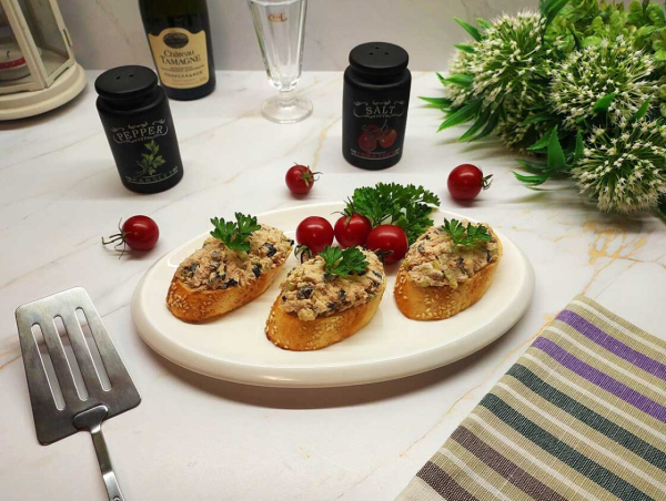 Бутерброды с тунцом Бутерброды с тунцом