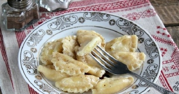 Ленивые вареники из творога классические Ленивые вареники из творога классические