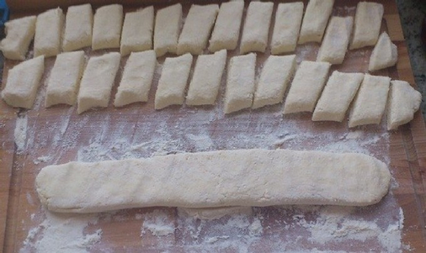 Ленивые вареники из творога классические Ленивые вареники из творога классические