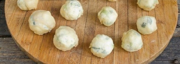 Ленивые вареники из творога классические Ленивые вареники из творога классические