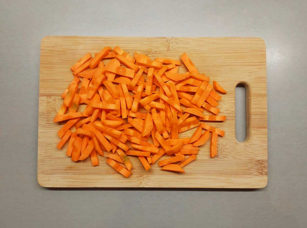 Картошка с морковью в духовке