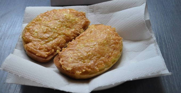 Гренки с яйцом и молоком на сковороде Гренки с яйцом и молоком на сковороде