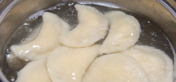 Ленивые вареники из творога классические Ленивые вареники из творога классические