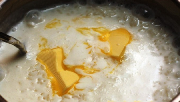 Рисовая каша на молоке Рисовая каша на молоке