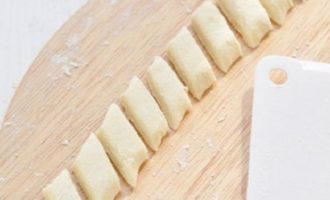 Ленивые вареники из творога классические Ленивые вареники из творога классические